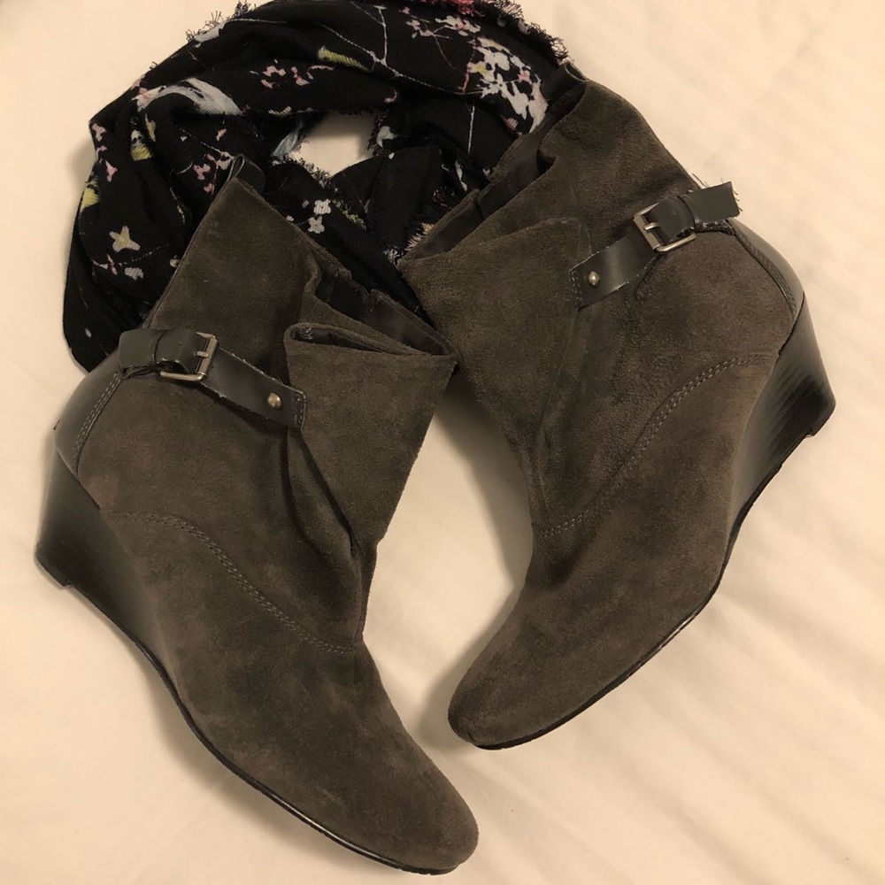 Nine West Gray booties
